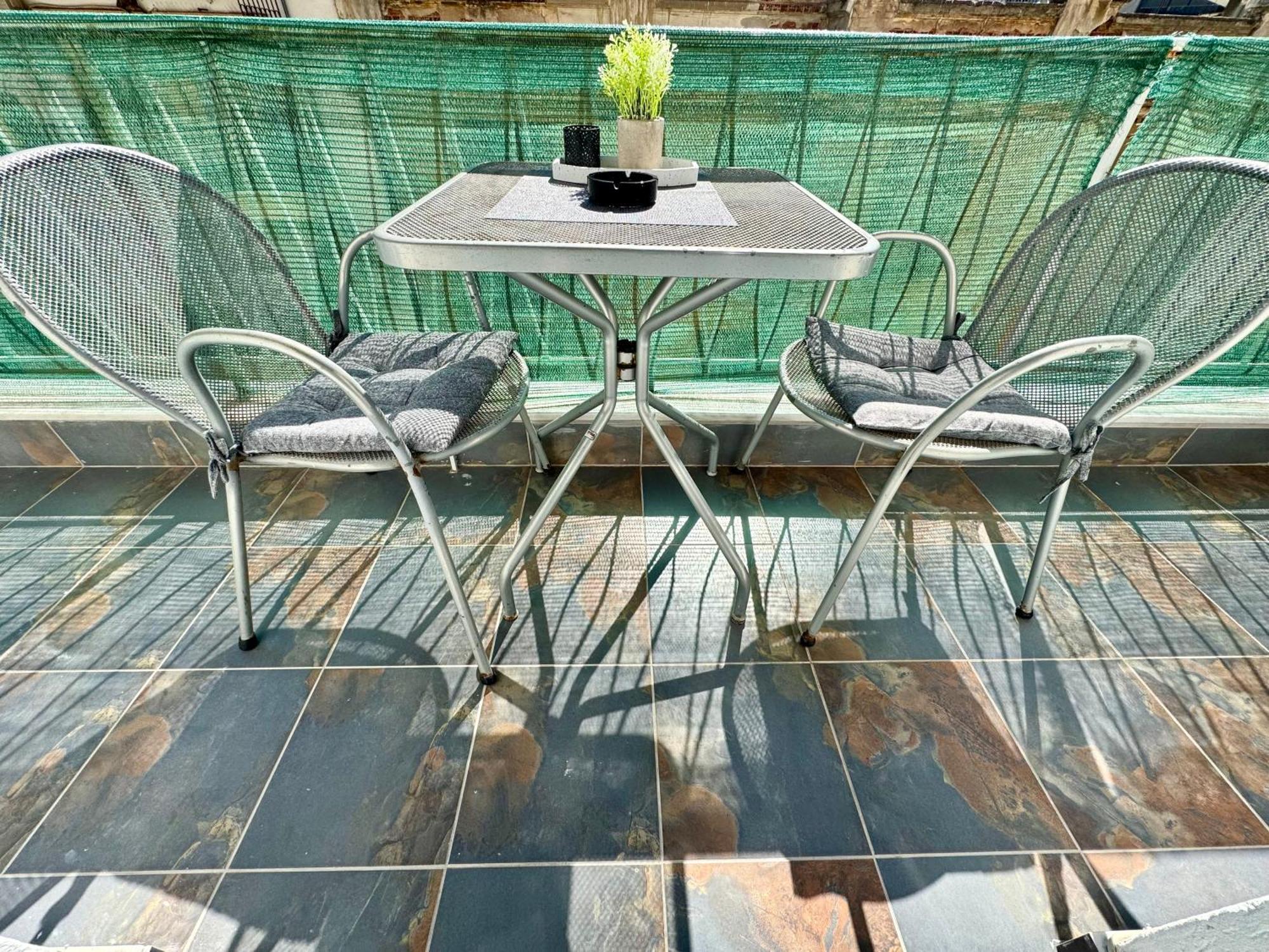 Appartamento Cyriacus Flat In The Heart Of Salonicco Esterno foto